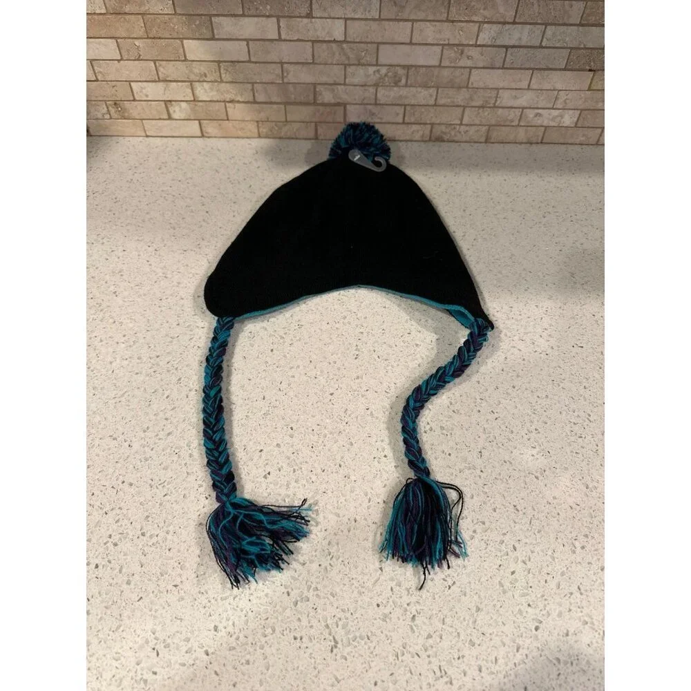 Disney The Little Mermaid Ariel Laplander Knit Winter Hat Black Teal NWT‎ (g7)
